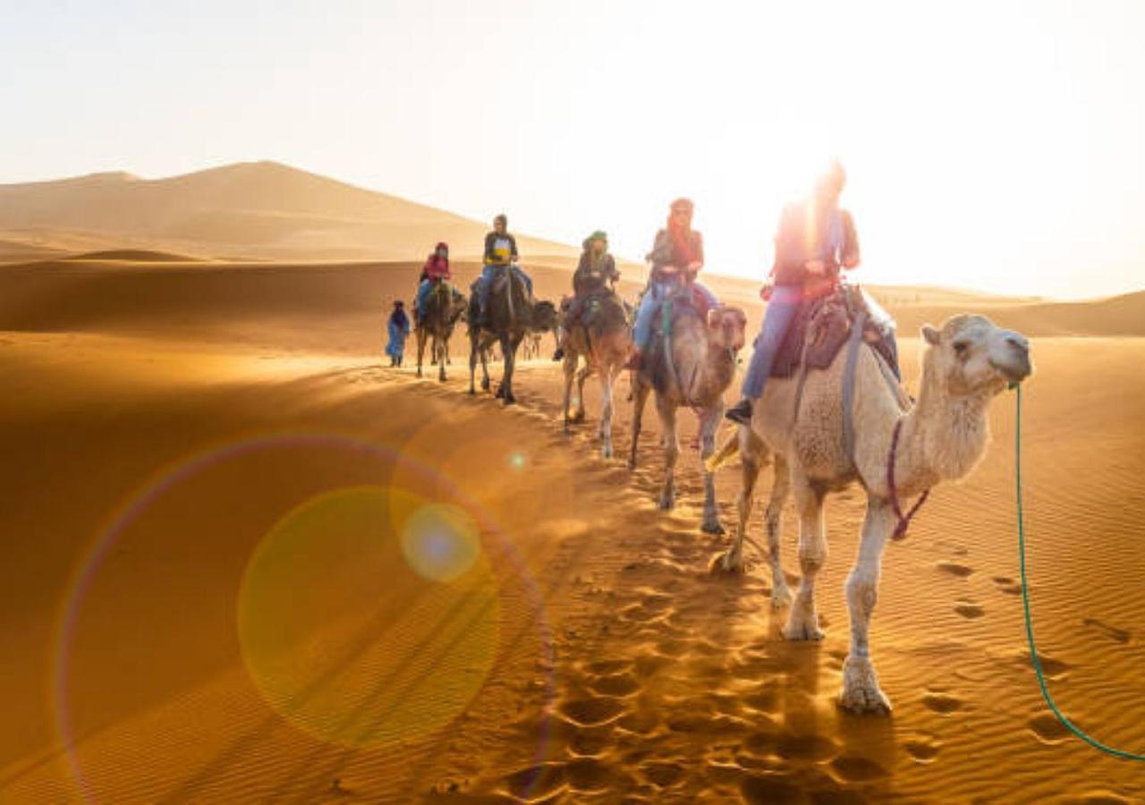 מרזאוגה Desert Glamping Experience מראה חיצוני תמונה